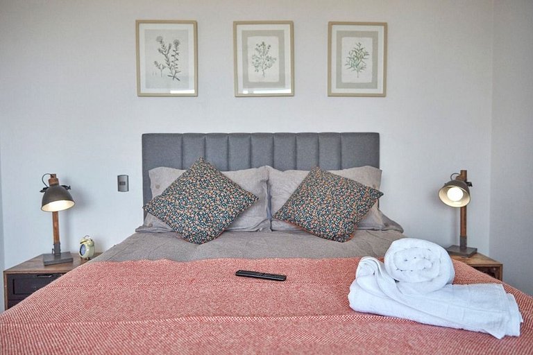 #23 Big flat/Private parking/new/great view